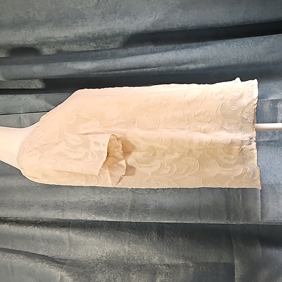 Promesa Womens Short Sleeves Textured Cream Blouse - Size Large - Picture 2 of 5